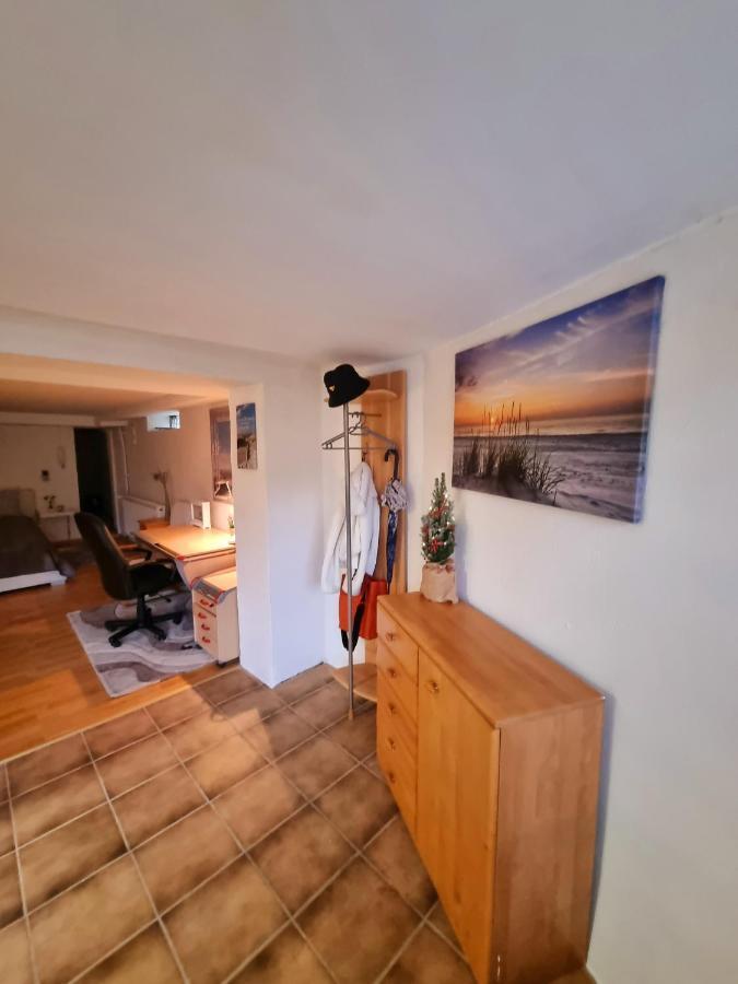 Souterrainwohnung Zentrale Lage In Detmold Exteriör bild